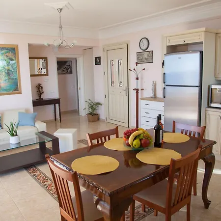Apartment Grand View Retreat At 