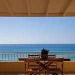 アパート Grand View Retreat At 